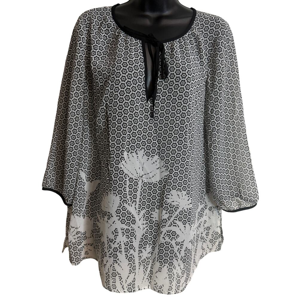 Ann Taylor Black White Floral Large Sheer Blouse Tie Neck 3/4 Keyhole Women EUC